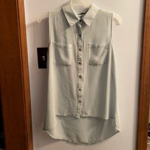 Women’s size medium blouse